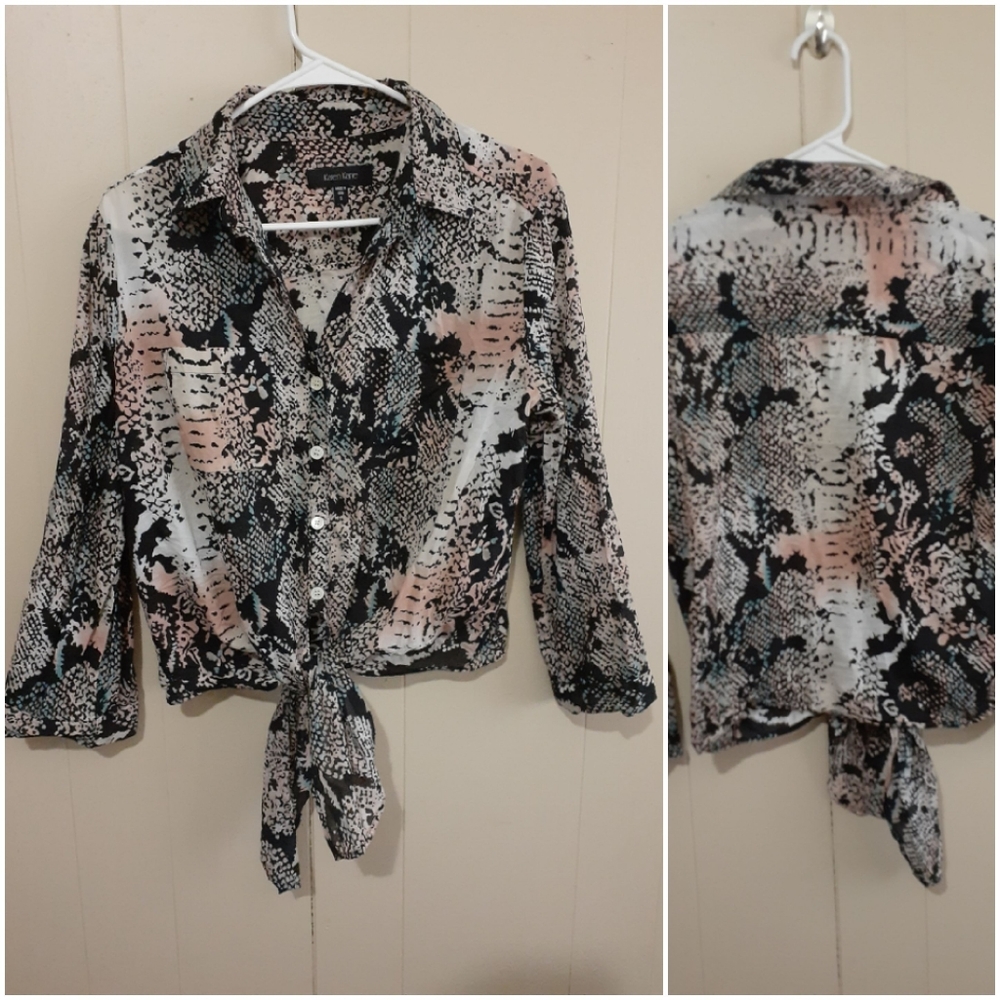 Karen Kane blouse pink, blue and black size small